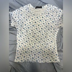 one size cropped brandy Melville tee